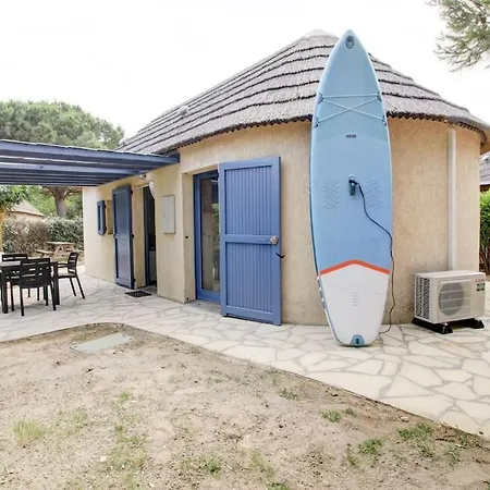 La Paillotte Entre Marin Et Holiday home